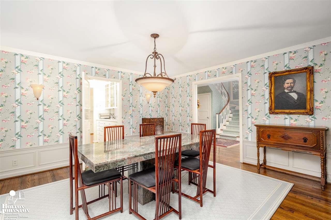 193 Merriweather Road Grosse Pointe Farms, MI 48236 - Photo 4 of 68