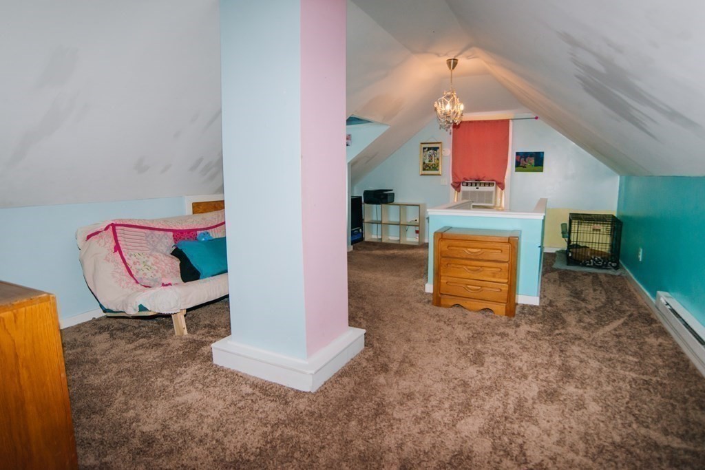 17 Chilson Street Springfield, MA 01118 - Photo 25 of 35