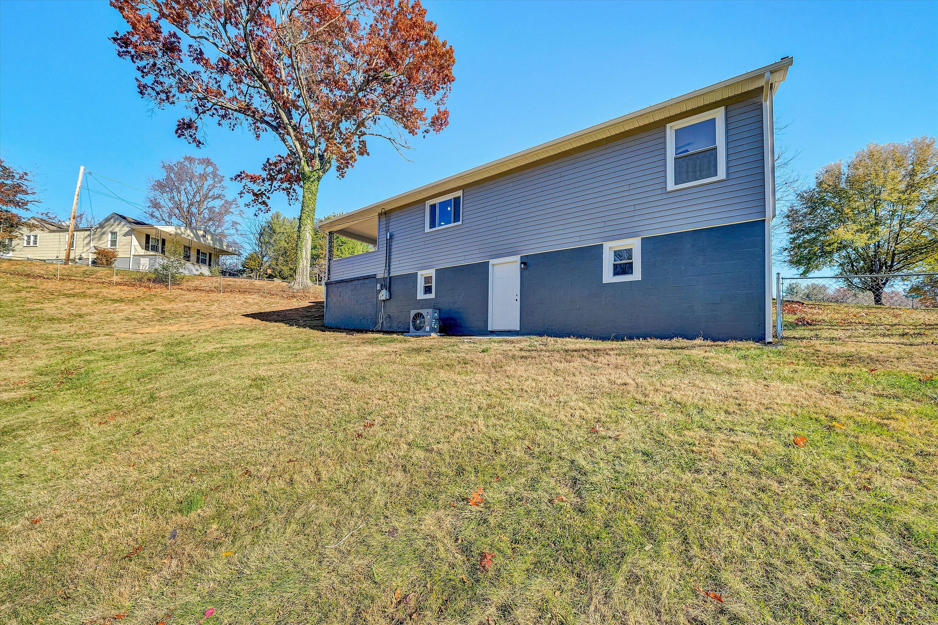 5962 2 Ford Road Roanoke, VA 24018 - Photo 38 of 39 32-VM-00990