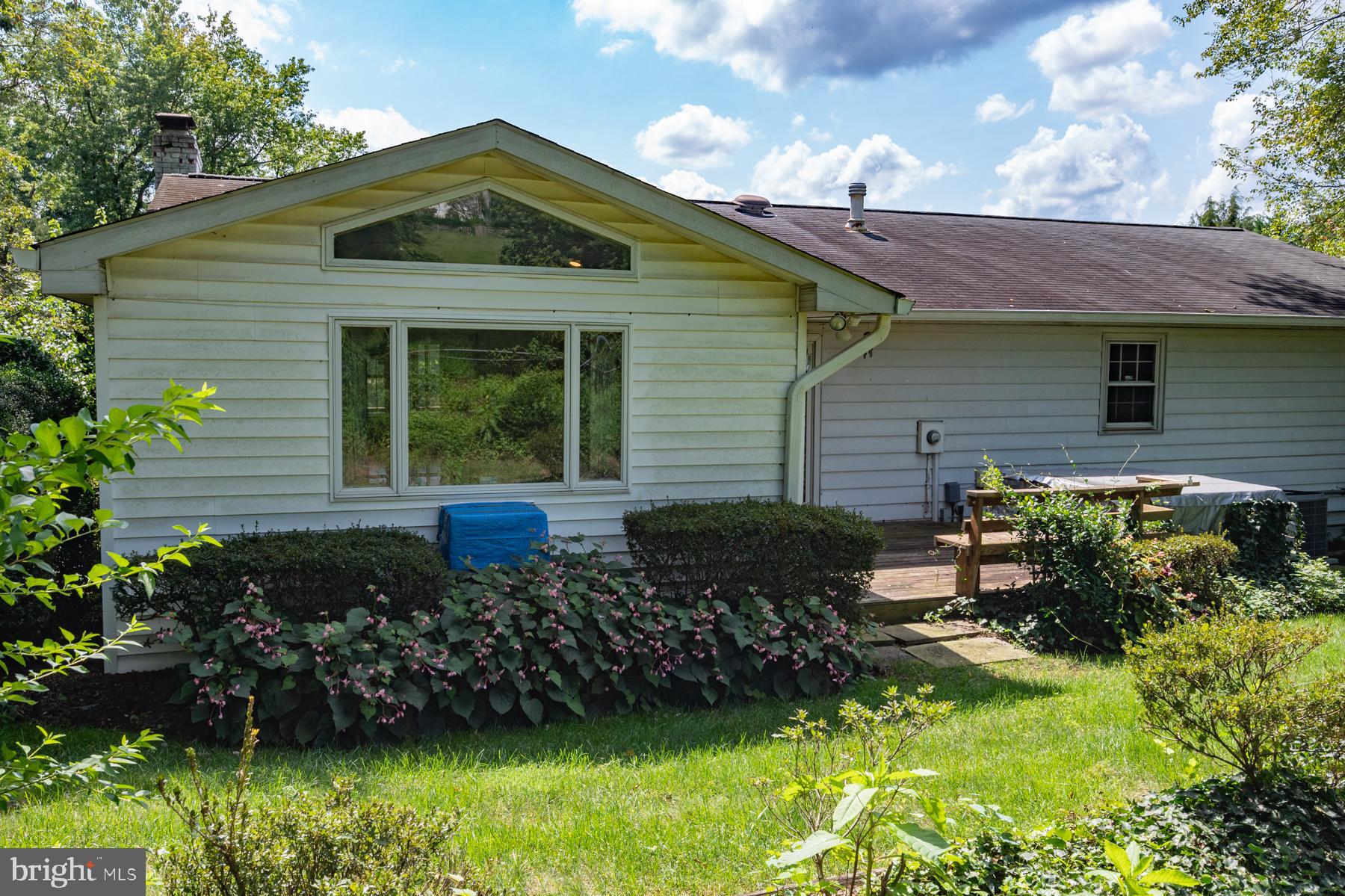 7320 Range Road Alexandria, VA 22306 - Photo 35 of 46 Rear view of home