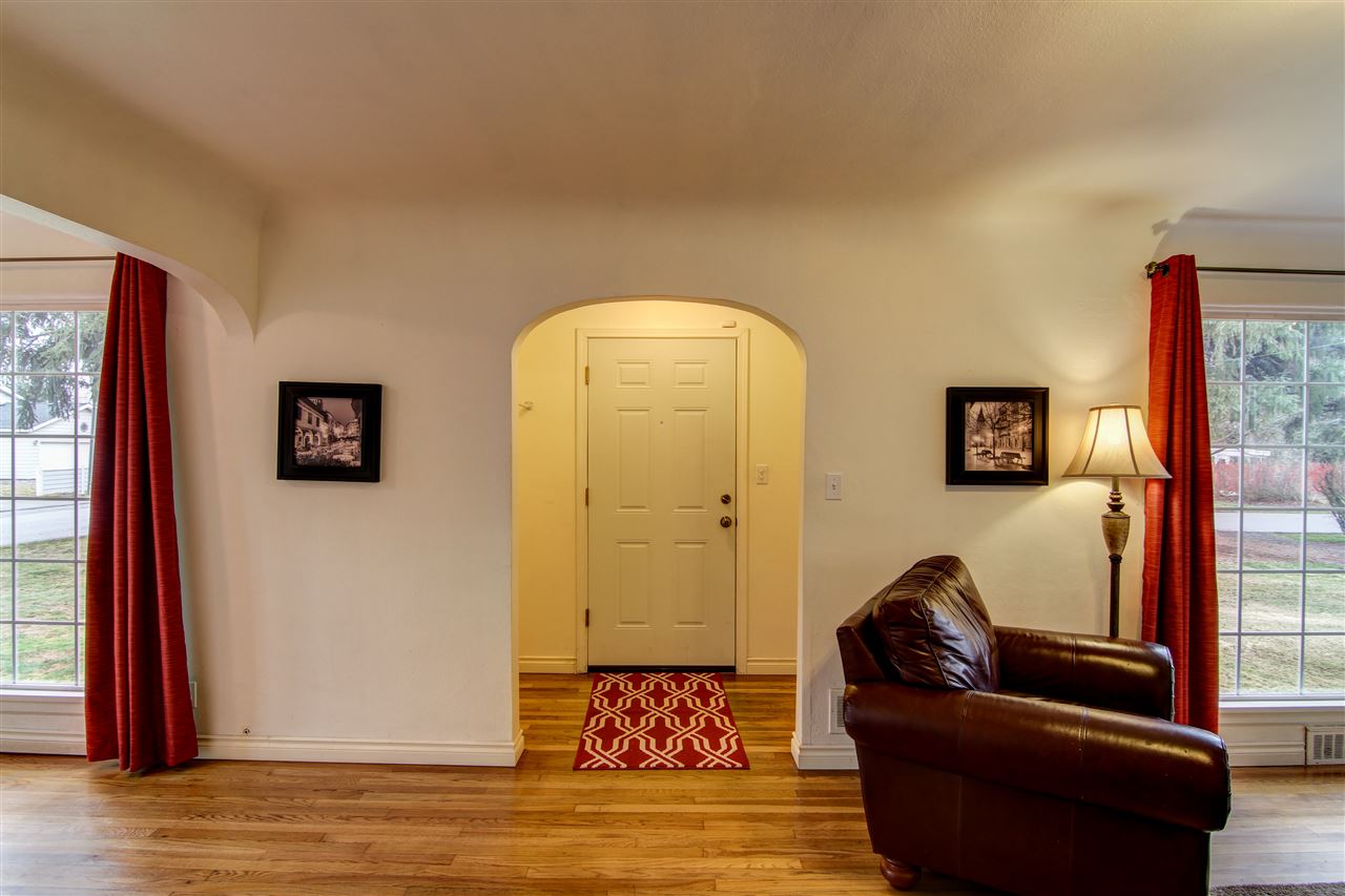 123 North Moffitt Road Spokane Valley, WA 99206 - Photo 3 of 20 Gallery Image 3