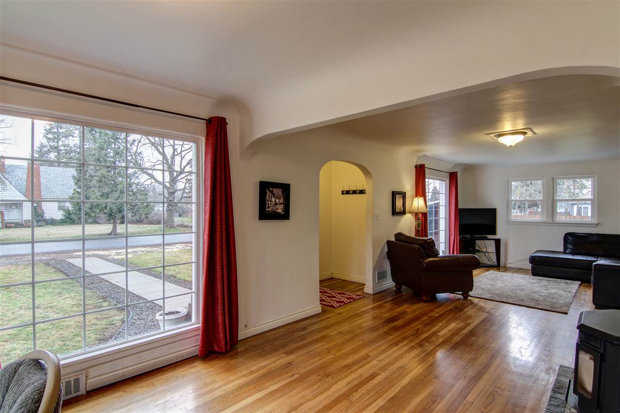 123 North Moffitt Road Spokane Valley, WA 99206 - Photo 4 of 20 Gallery Image 4