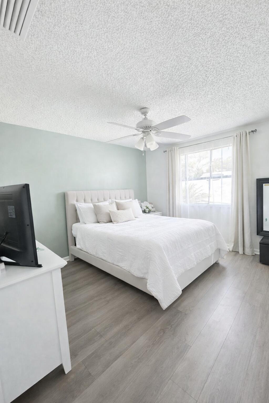 6538 Abbey Road Parkland, FL 33067 - Photo 10 of 18 ChatGPT Image Mar 25, 2026 at 10_35_38 A