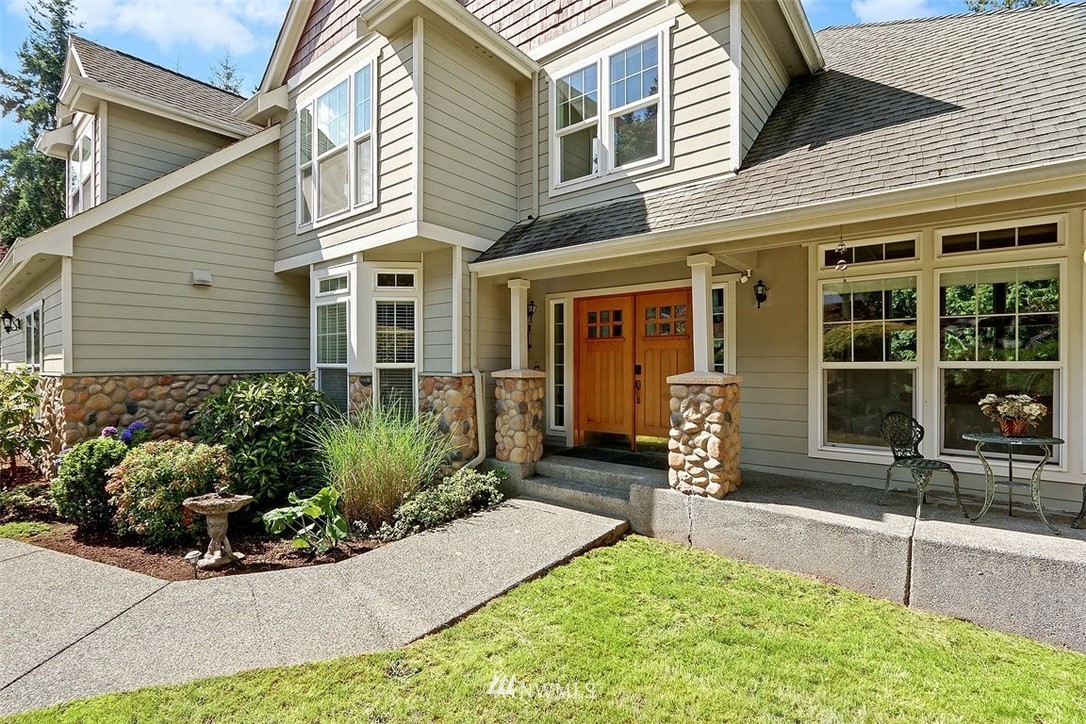 17129 Southeast 100th Street Renton, WA 98059 - Photo 2 of 30