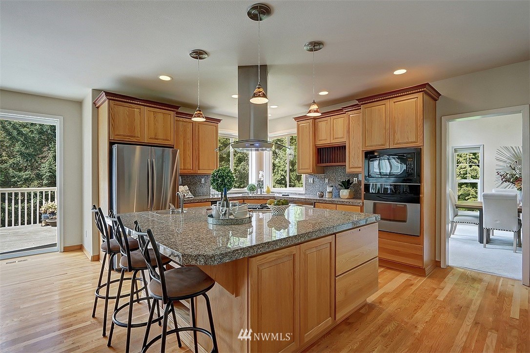 17129 Southeast 100th Street Renton, WA 98059 - Photo 12 of 30