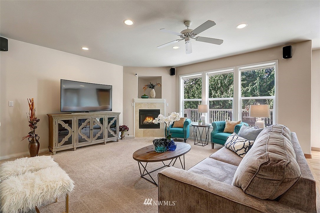 17129 Southeast 100th Street Renton, WA 98059 - Photo 10 of 30