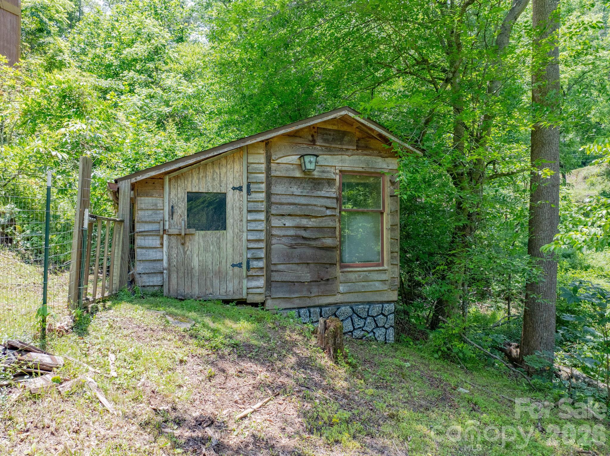295 Richmond Road Bakersville, NC 28705 - Photo 23 of 33