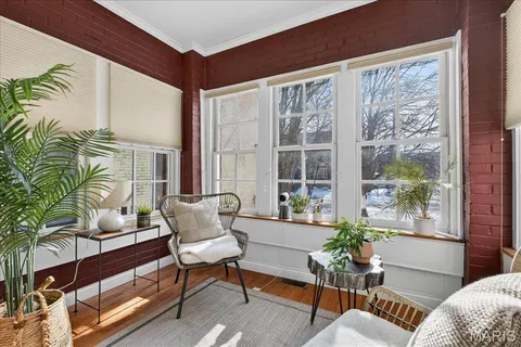 $299,900 | 4317 Maryland Avenue, Unit 1E, St. Louis, MO 63108