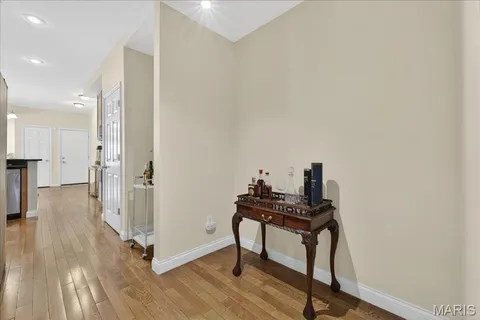 $299,900 | 4317 Maryland Avenue, Unit 1E, St. Louis, MO 63108