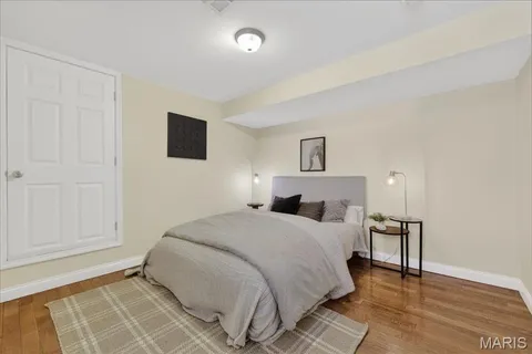 $299,900 | 4317 Maryland Avenue, Unit 1E, St. Louis, MO 63108