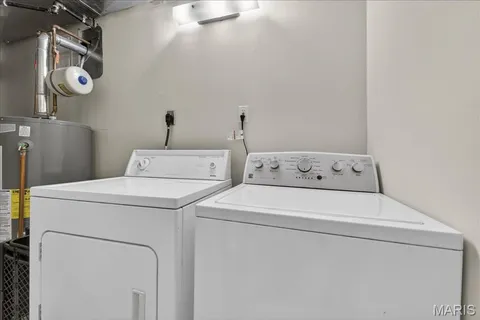 $299,900 | 4317 Maryland Avenue, Unit 1E, St. Louis, MO 63108