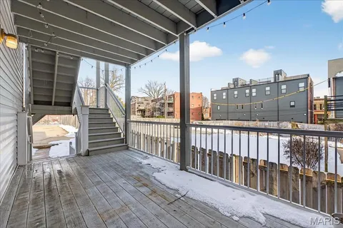 $299,900 | 4317 Maryland Avenue, Unit 1E, St. Louis, MO 63108