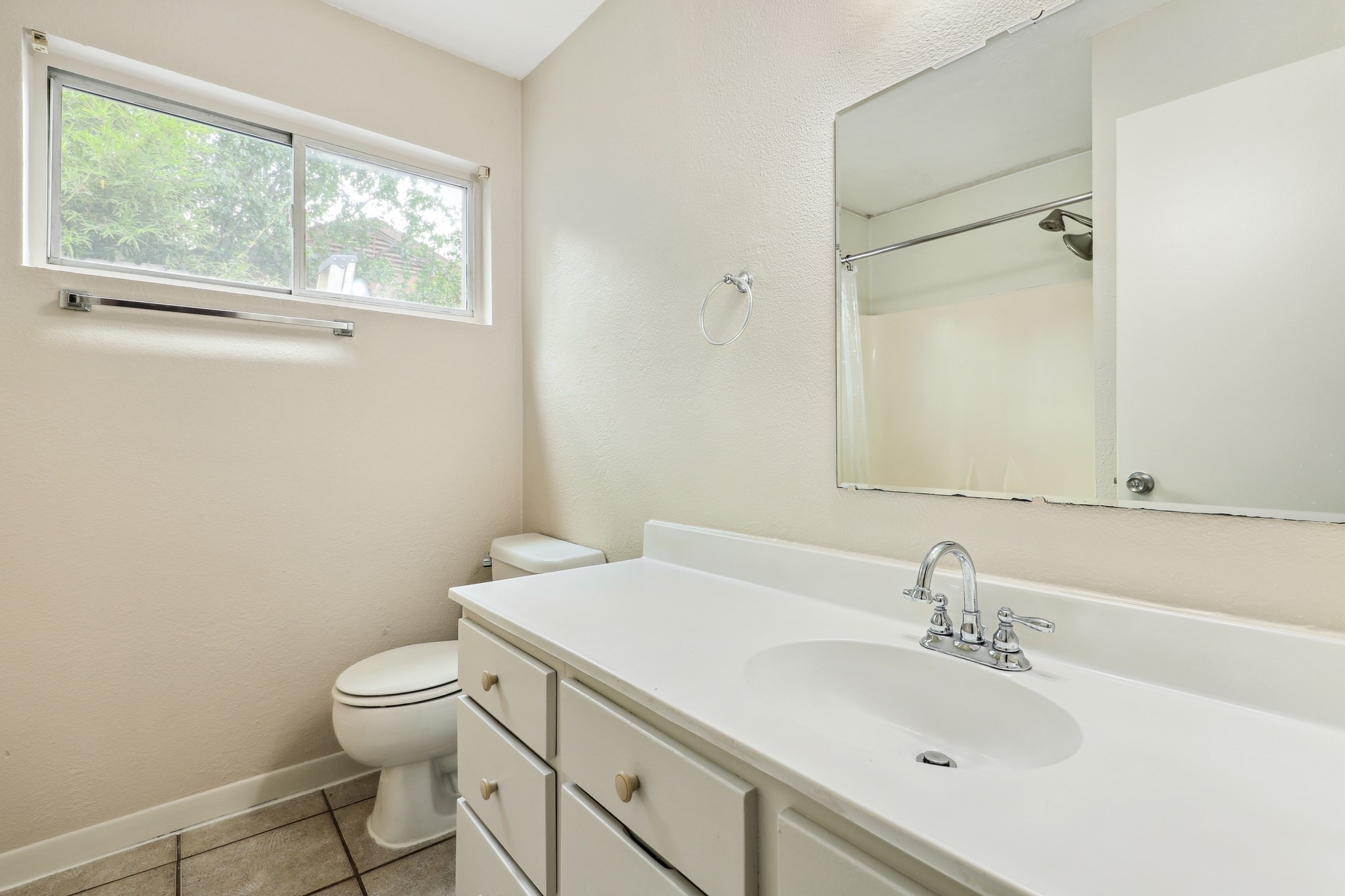 4103 Bugle Road Houston, TX 77072 - Photo 13 of 28