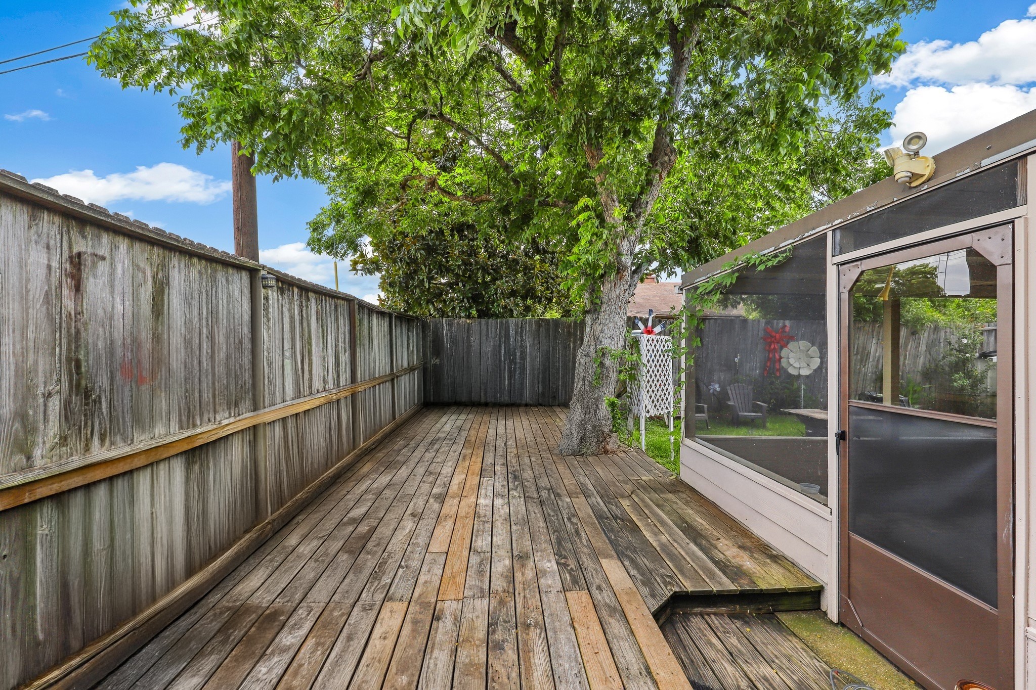 4103 Bugle Road Houston, TX 77072 - Photo 5 of 28