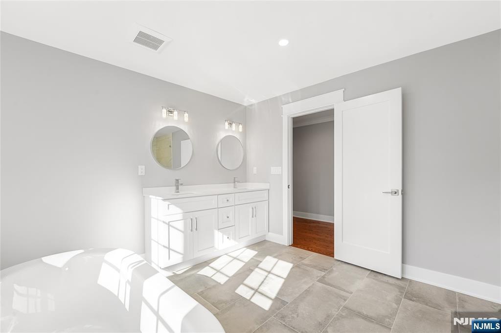 1 Lourdes Court Andover, NJ 07821 - Photo 21 of 40