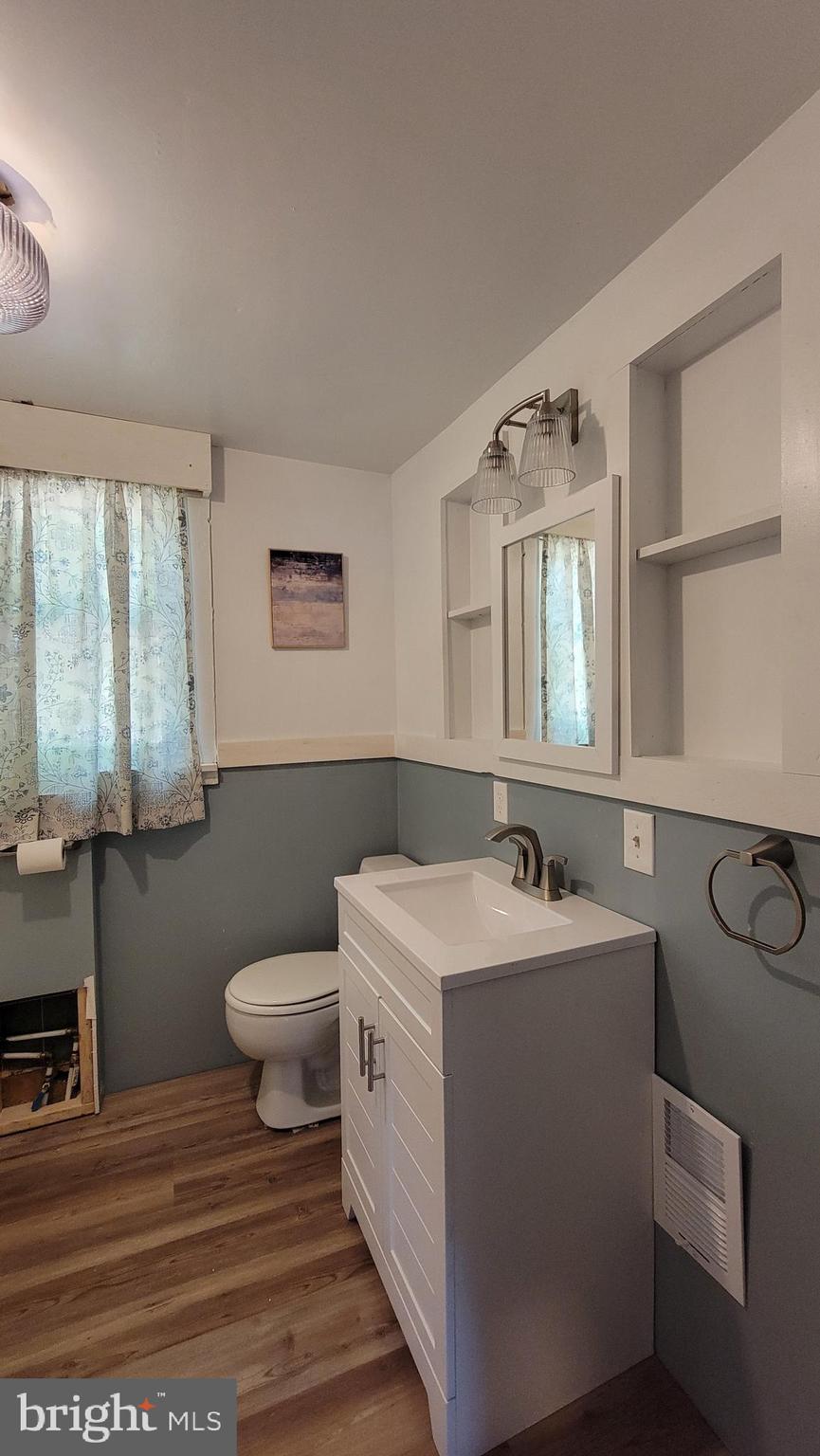 8958 Tomstown Road Waynesboro, PA 17268 - Photo 18 of 19 Bathroom