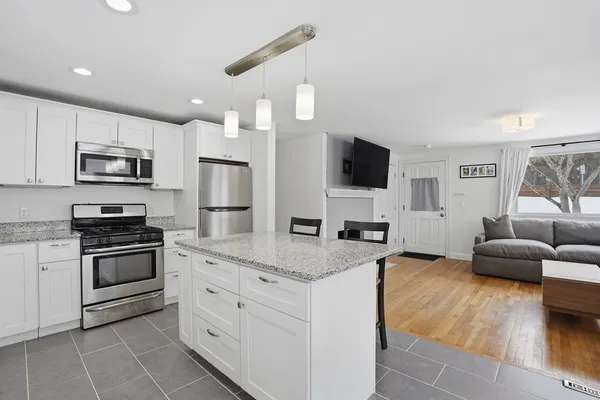 $684,900 | 2 Hemenway Road, Framingham, MA 01701