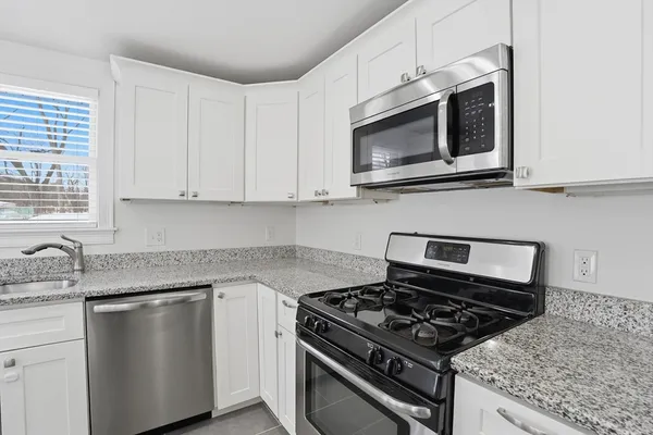 $684,900 | 2 Hemenway Road, Framingham, MA 01701