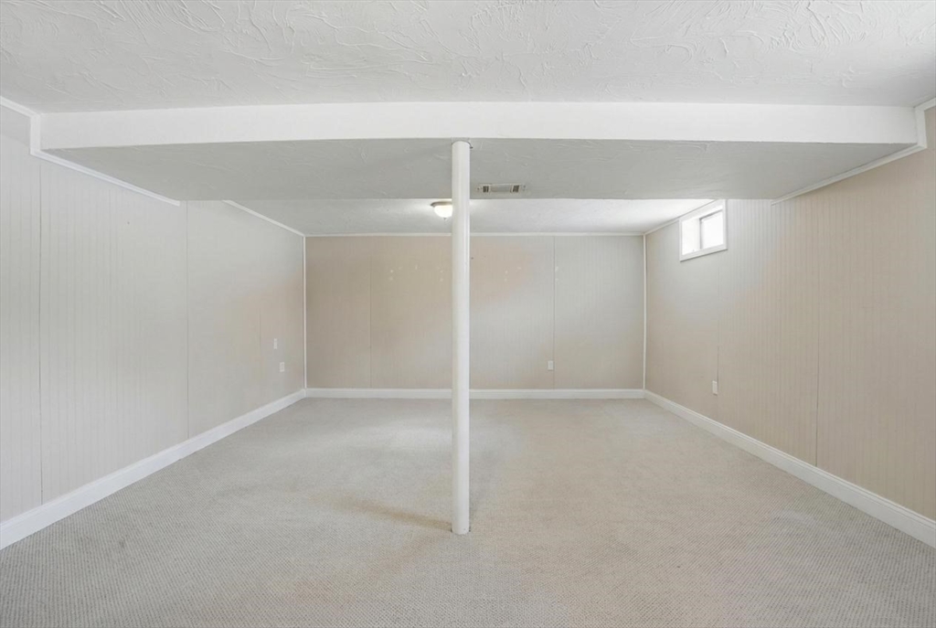 2 Hemenway Road Framingham, MA 01701 - Photo 27 of 37