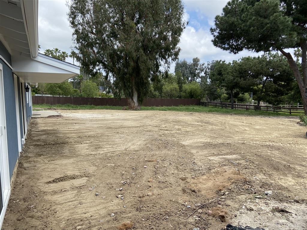 463 Cole Ranch Road Encinitas, CA 92024 - Photo 5 of 8