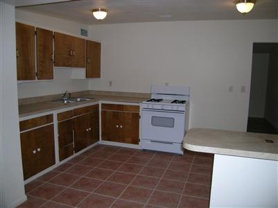 1344 West Kleindale Road Tucson, AZ 85705 - Photo 4 of 8