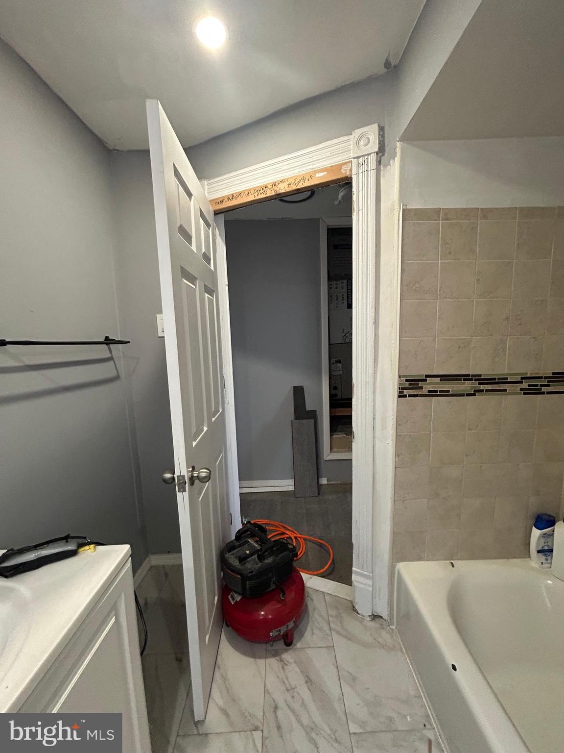 7130 Boyer Street Philadelphia, PA 19119 - Photo 30 of 65 Unit 2