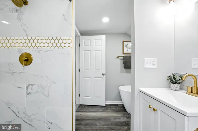 $359,990 | 7714 Park Drive, Baltimore, MD 21234