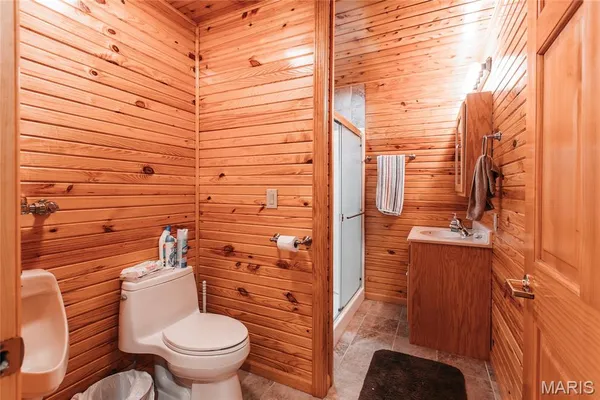 $1,899,900 | 32315 County Road 325, Salem, MO 65560