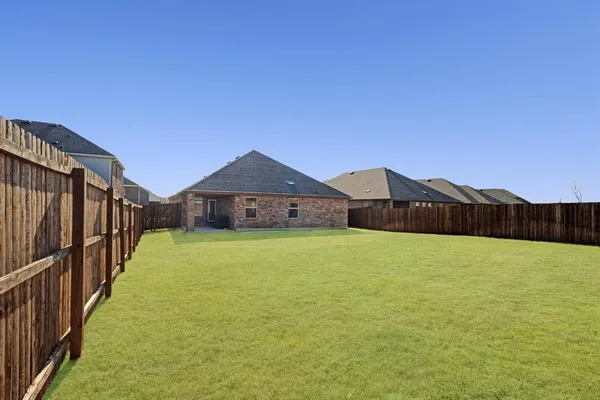 a house view with a outdoor space