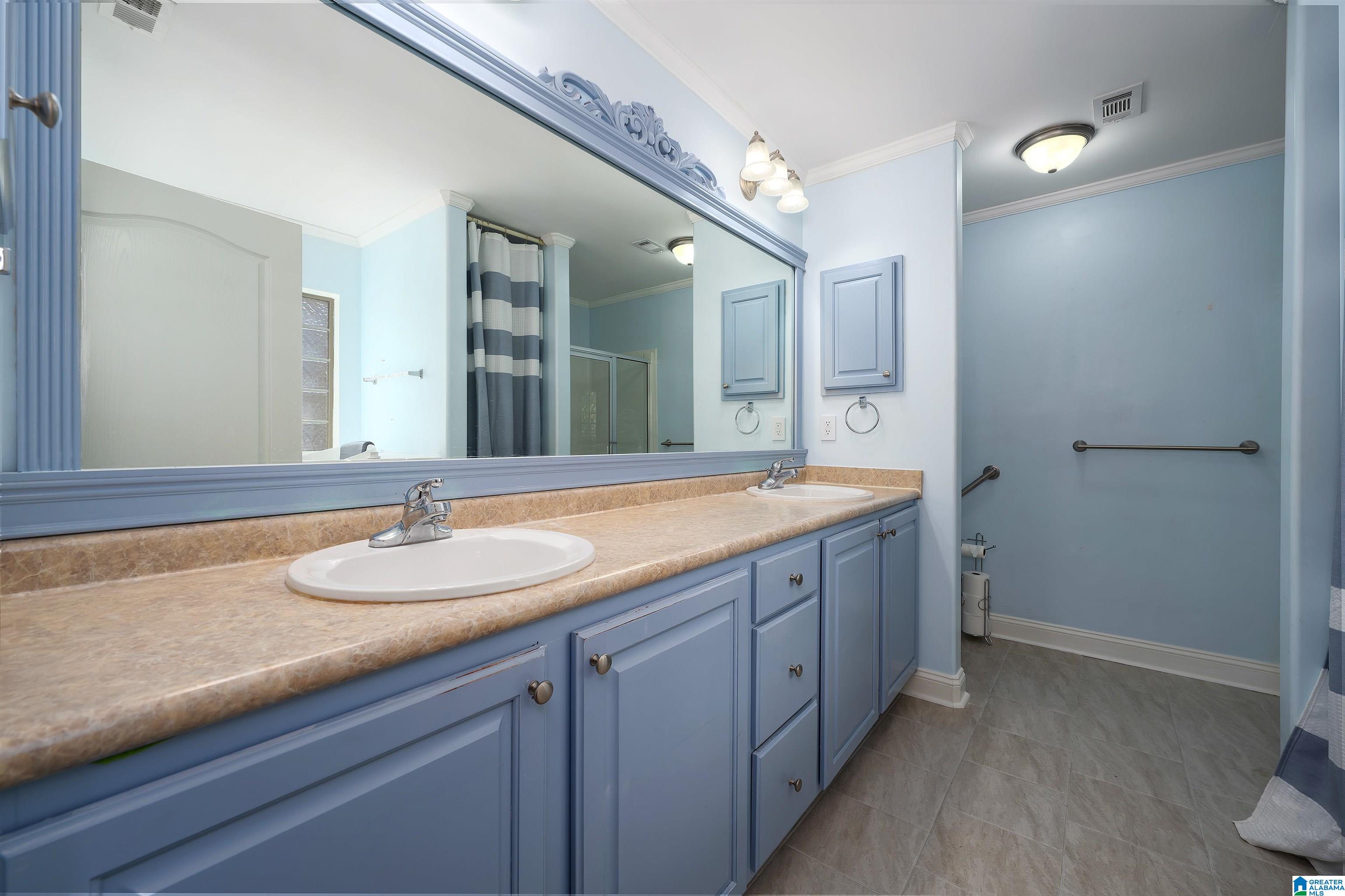328 Vincent Street Alabaster, AL 35007 - Photo 15 of 24