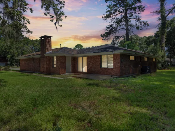 $219,000 | 1102 Avenue C, Sweeny, TX 77480