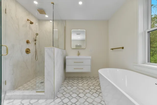 $1,725,000 | 36 McKone Street, Boston, MA 02122