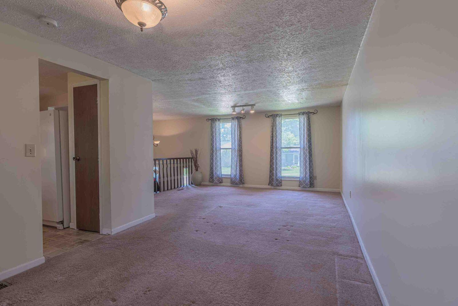 56 Waterside Way Covington, KY 41017 - Photo 6 of 25 Gallery Image 6