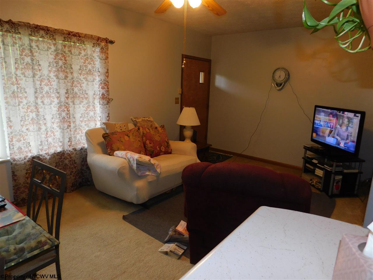 90 Pinewood Road Clarksburg, WV 26301 - Photo 17 of 18 Gallery Image 17