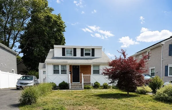 $4,800 | 74 Seminole Avenue, Waltham, MA 02451