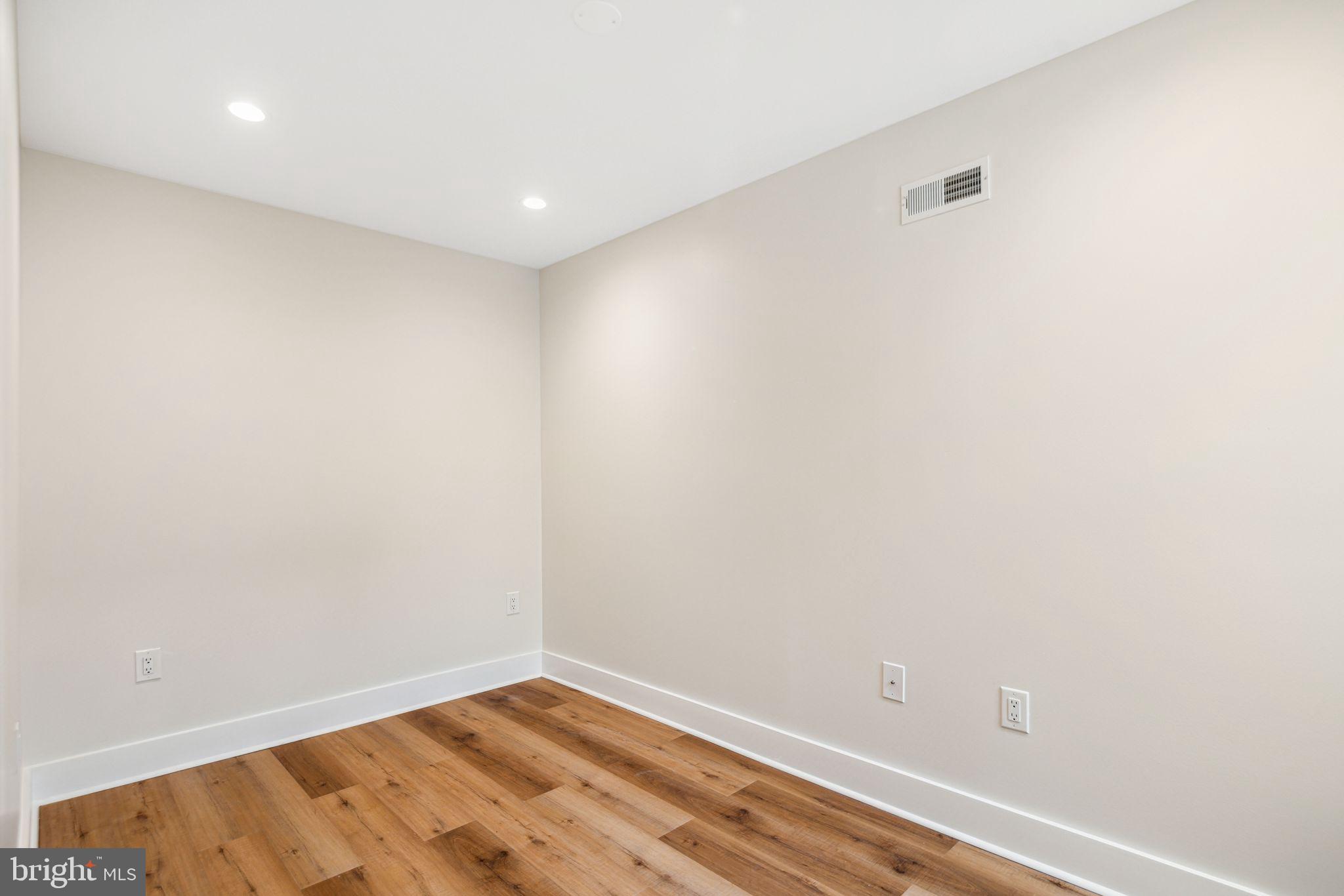 1812 East Letterly Street Philadelphia, PA 19125 - Photo 13 of 26 a view of room