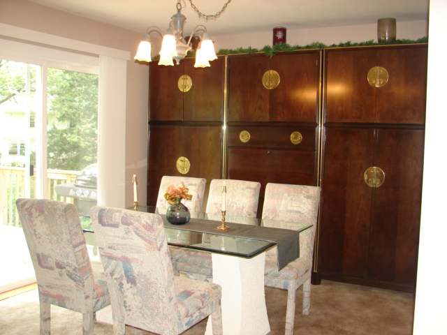 1932 Bedford Road Freeport, IL 61032 - Photo 4 of 9 Gallery Image 4