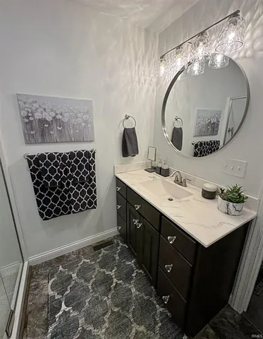 $435,000 | 4825 North 1200th Street East, Loogootee, IN 47553