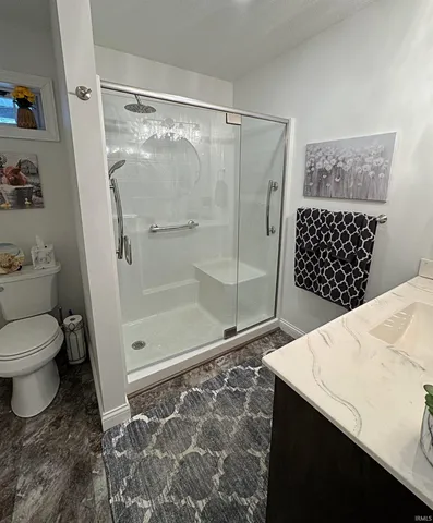 $435,000 | 4825 North 1200th Street East, Loogootee, IN 47553