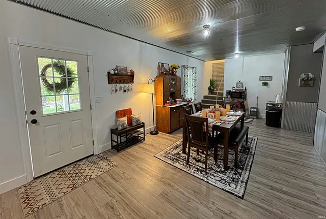 $435,000 | 4825 North 1200th Street East, Loogootee, IN 47553