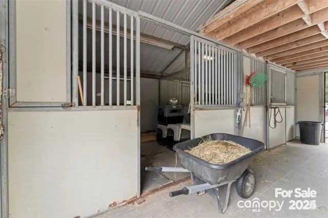 $790,000 | 10560 Lake Royalle Road, Spring Hope, NC 27882