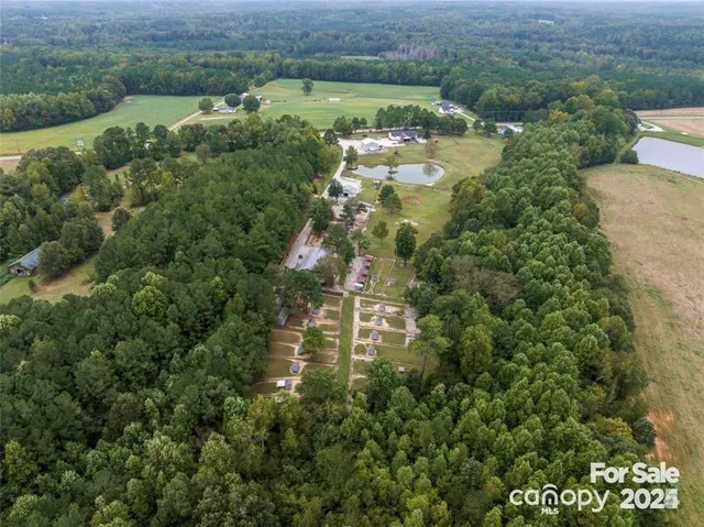 $790,000 | 10560 Lake Royalle Road, Spring Hope, NC 27882