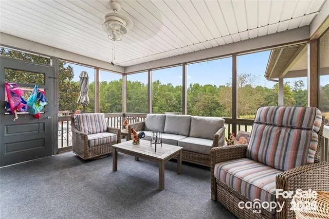 $790,000 | 10560 Lake Royalle Road, Spring Hope, NC 27882