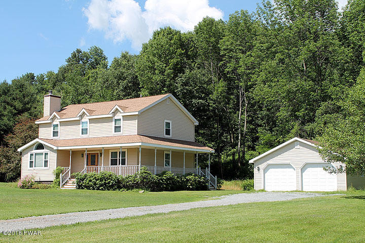 125 Cemetery Road Damascus, PA 18415 - Photo 33 of 36 House and garage