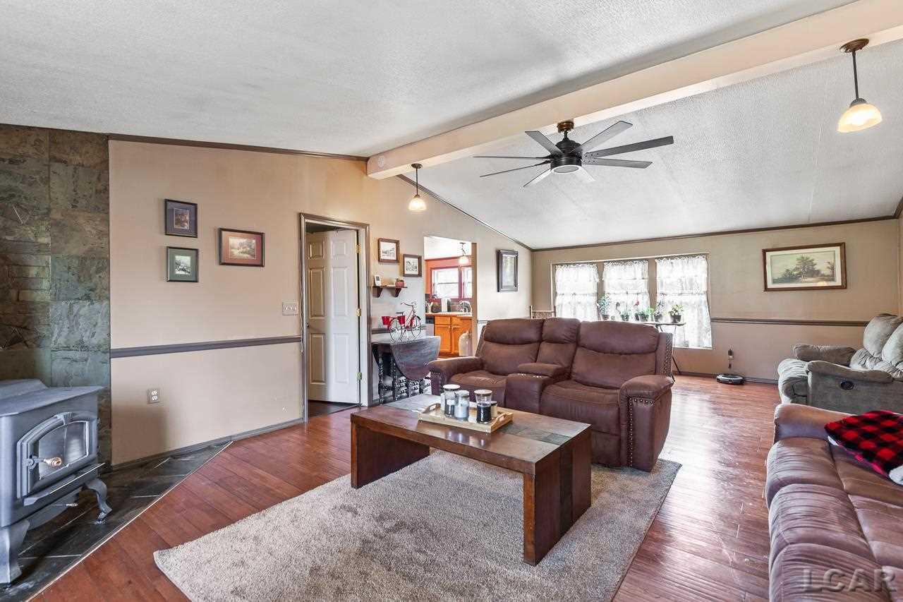 13980 Calhoun Road Cement City, MI 49233 - Photo 5 of 30