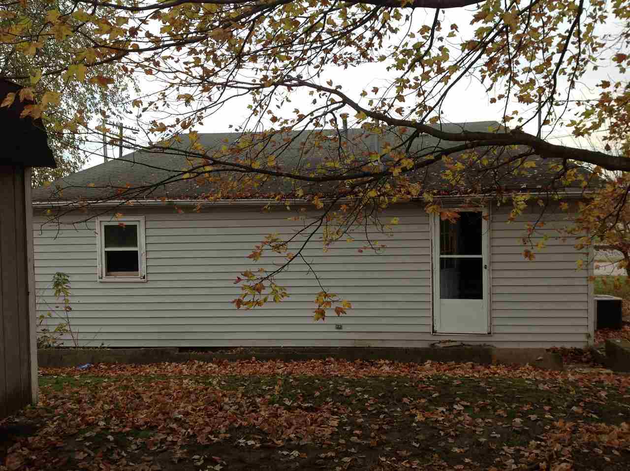 209 Lemon Street Washington, IN 47501 - Photo 2 of 7 Gallery Image 2