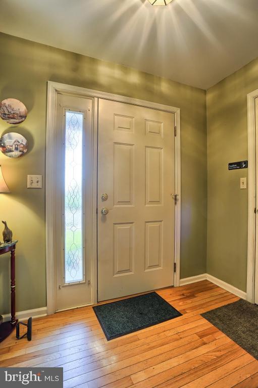 145 East Maple Grove Road Narvon, PA 17555 - Photo 5 of 28 Gallery Image 5