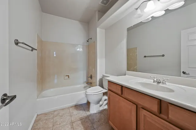$1,900 | 2155 North Grace Boulevard, Unit 127, Chandler, AZ 85225