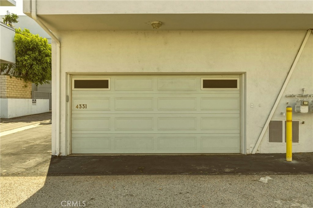 4331 West Sarah Street, Unit 10 Burbank, CA 91505 - Photo 21 of 26