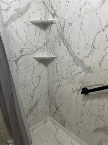 $205,900 | 128 Rustic Manor Cove, Pineville, LA 71360